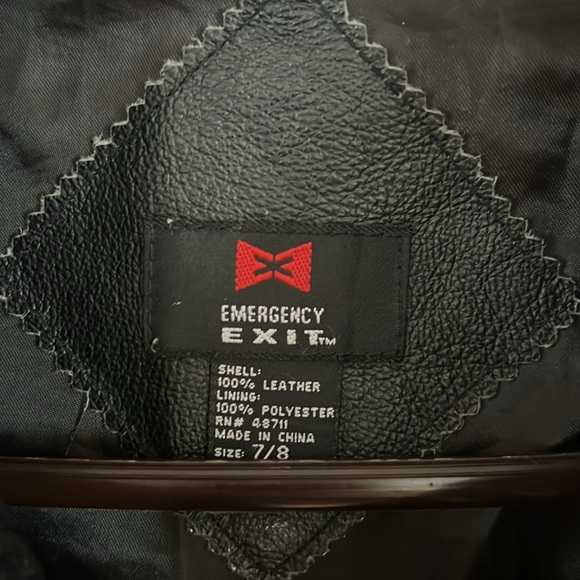 Emergency Exit black leather jacket - Picture 2 of 3